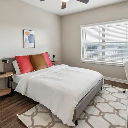 C Creek 7309 I New Construction 1Bd Apt I Gated